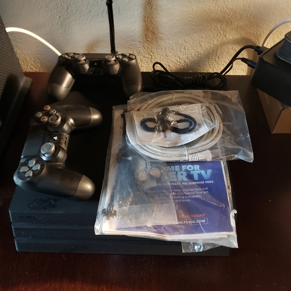 Unused PS4 Console - Picture 3 of 4